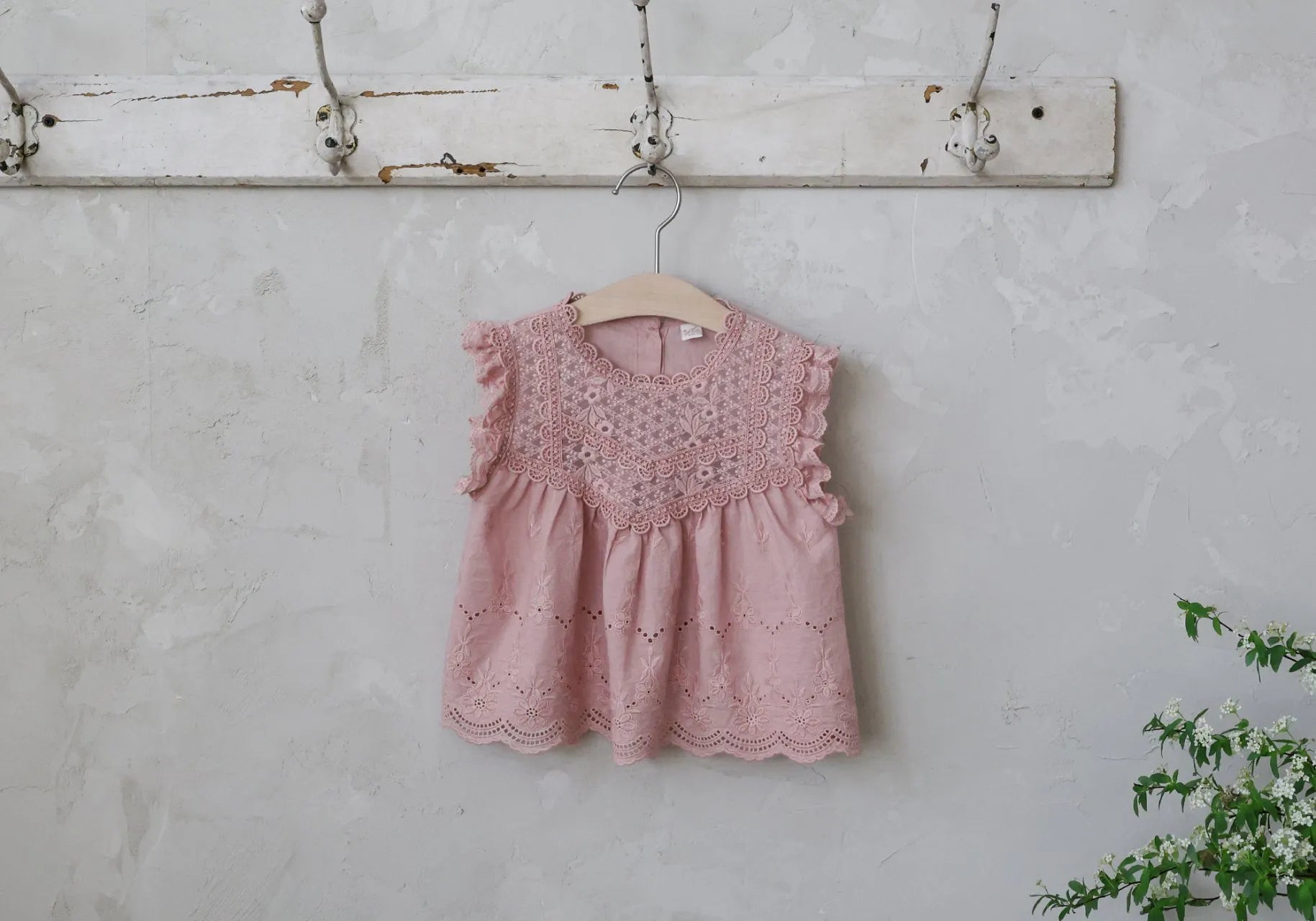 2026 flo Summer - 雕花蕾絲褶邊娃娃背心 3色 (80-135cm)