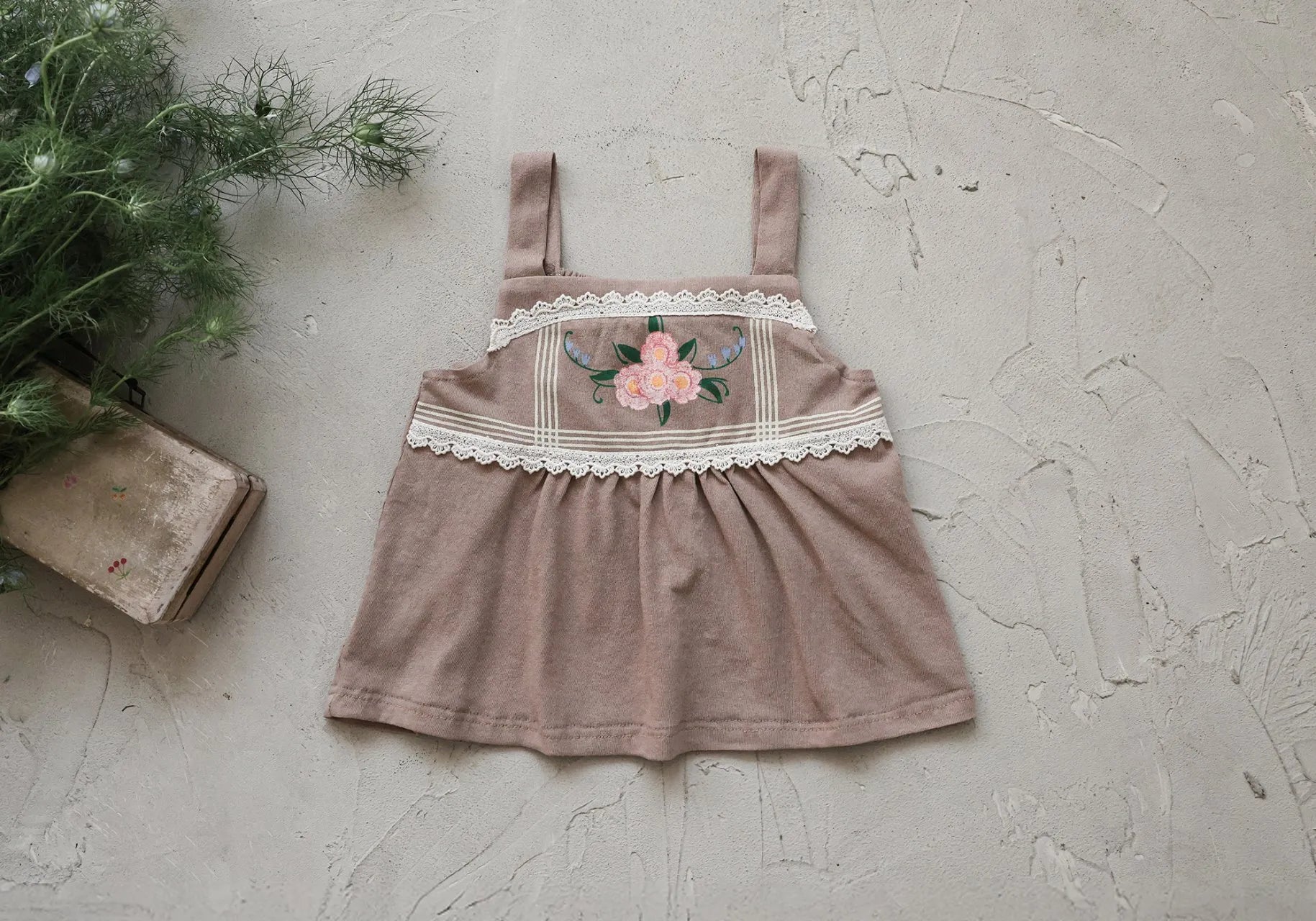 2026 flo Summer - 花花刺繡蕾絲背心 3色 (80-135cm)