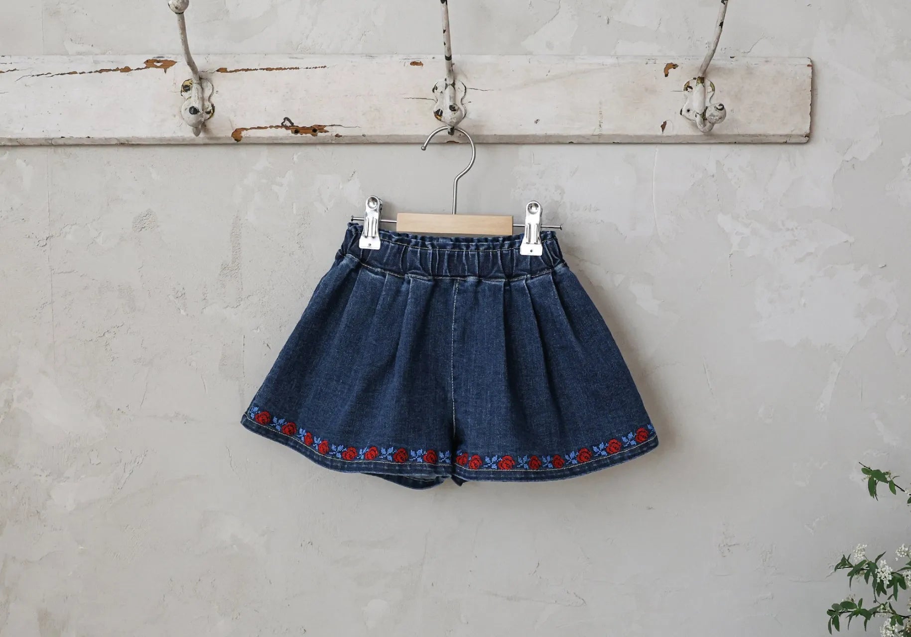 2026 flo Summer - 玫瑰刺繡牛仔短褲 2色 (80-135cm)