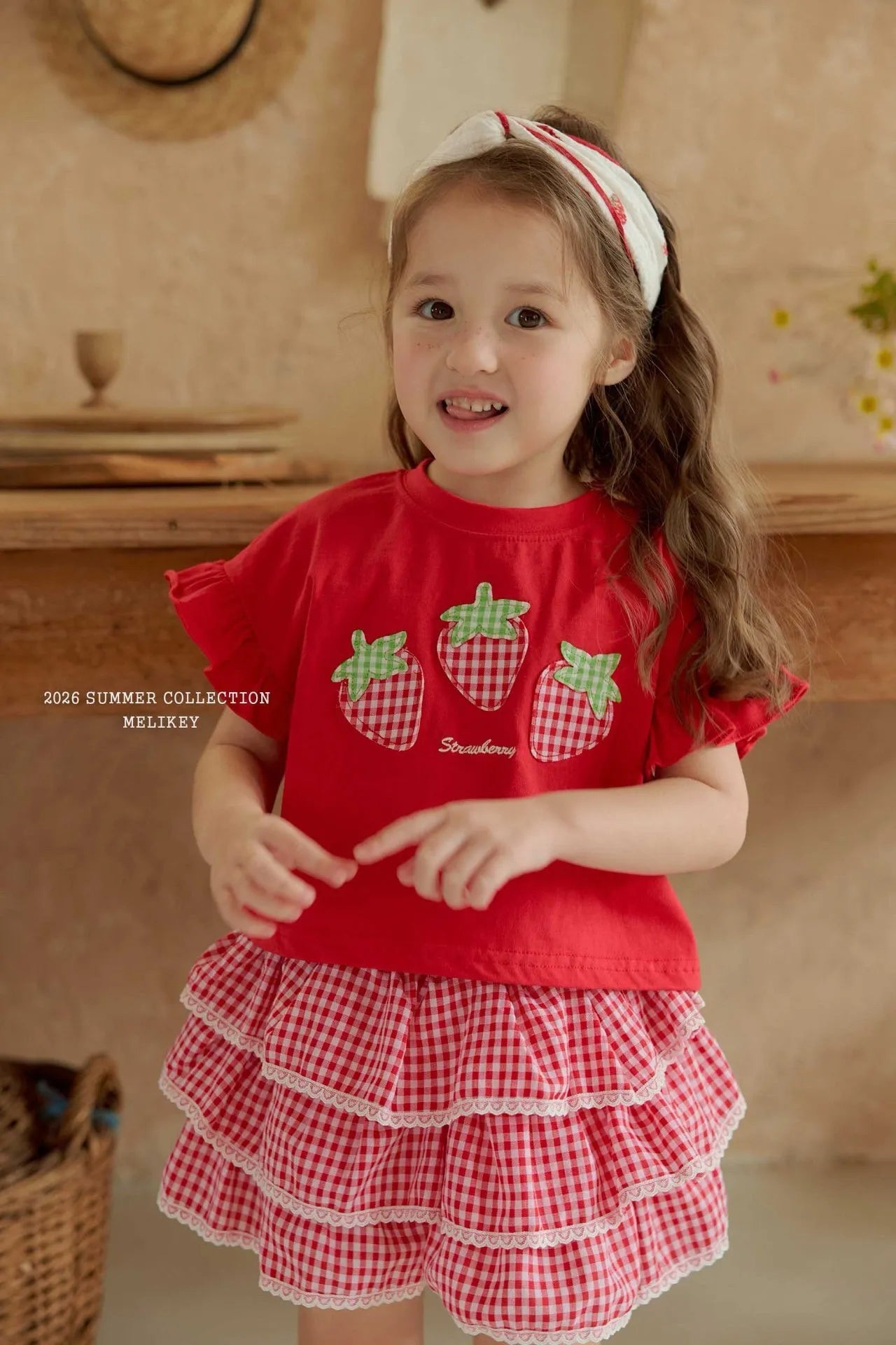 2026 Melikey Summer -格紋草莓荷葉邊TEE 2色 (70-140cm)