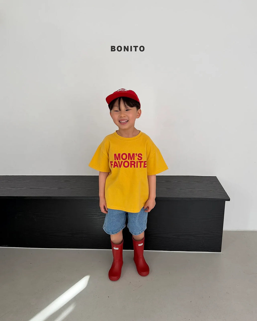 2026 Bonito Summer - mom’s favorite tee