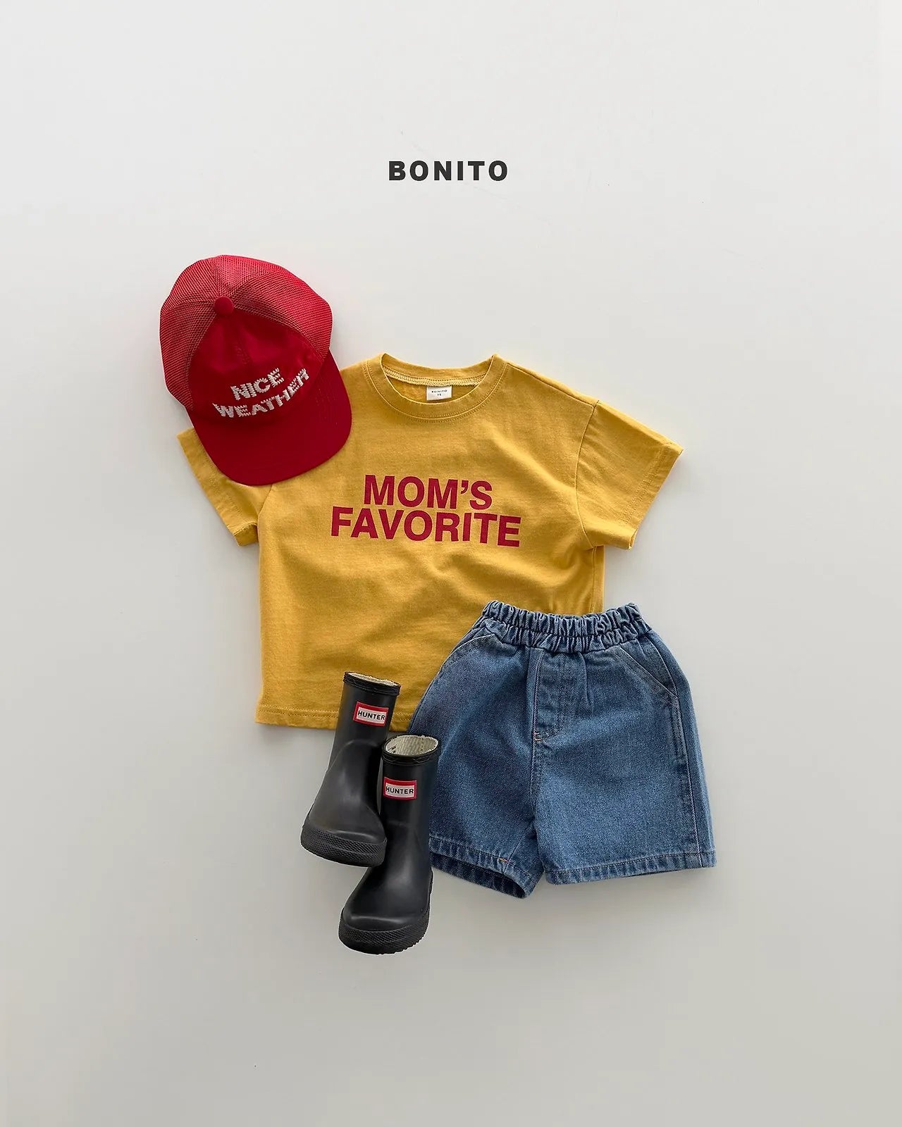 2026 Bonito Summer - mom’s favorite tee