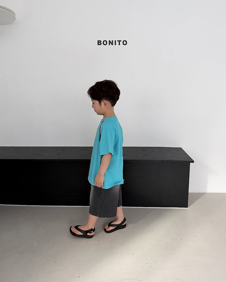 2026 Bonito Summer - raglan side color tee
