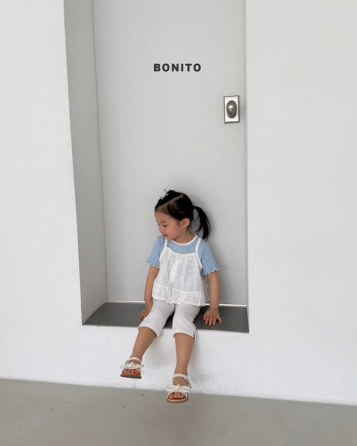 2026 Bonito Summer - bloom eyelet tee