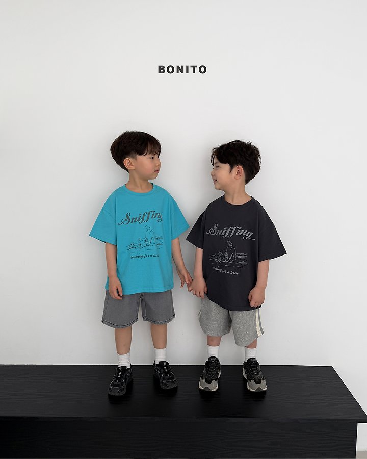 2026 Bonito Summer - sniffing tee